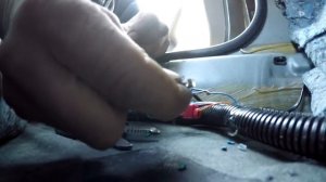 Не работает кнопка открывания багажника на Приоре