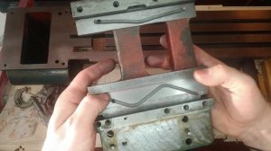 Бомж-ремонт ТВ-16. Шабрение станины. Шабрение суппорта. Замеры и шабрение плоскости в пазу.