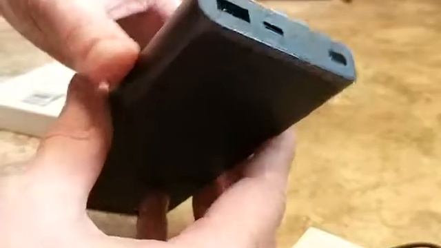 Xiaomi Wireless Power Bank 10000mAh. Xiaomi Power Bank с беспроводной зарядкой 10000mAh