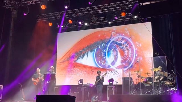 Nautilus pompilius. Черные птицы смотреть онлайн