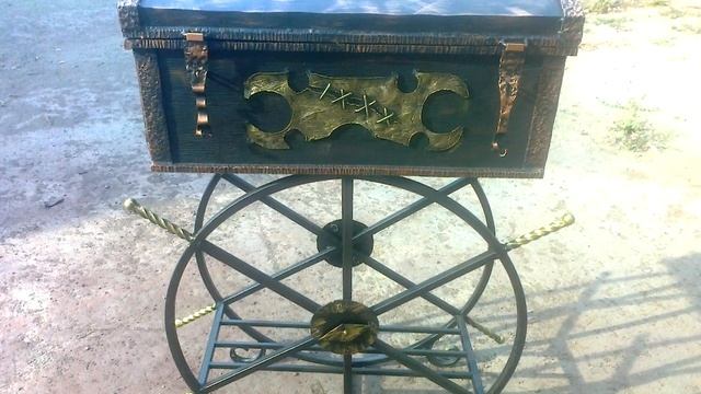 Декоративный мангал сундук на колесах арба купить в Днепропетровске, цены смотреть онлайн