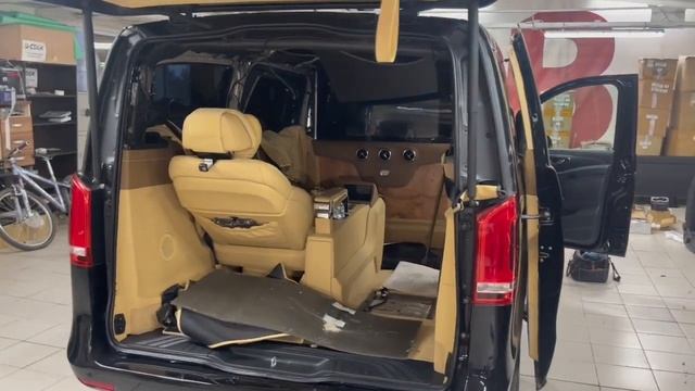 V class, Vito W447 - работа над чужими ошибками с салоном в бежевых тонах смотреть онлайн