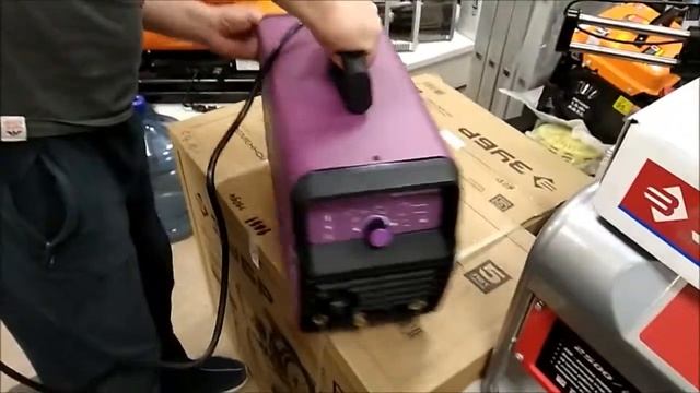 WEGA 205 AC DC TIG PULSE Сварочный Аргонодуговой Аппарат  Сварки Распаковка Обзор