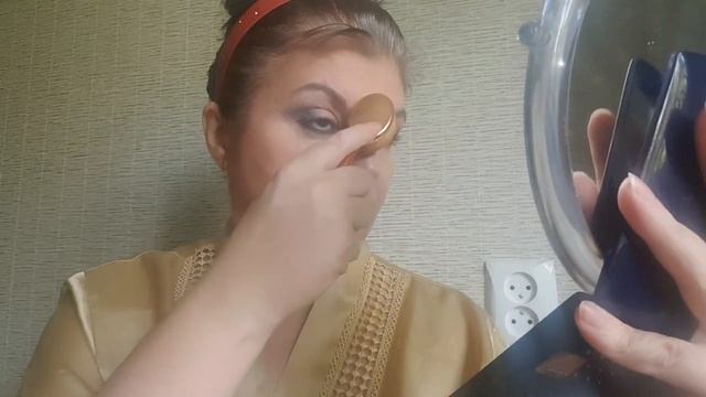 Макияж в субботу с палеткой от Catrice -peach origin (28.08.21). смотреть онлайн