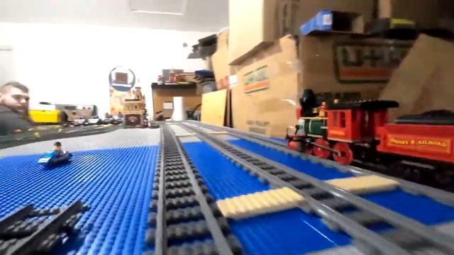 Lego Train Layout - Update 3 смотреть онлайн
