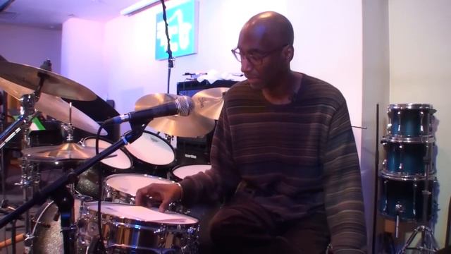 Omar Hakim interview for Drumspeech.com смотреть онлайн