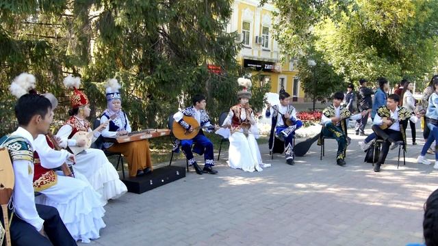 День города Уральска-2019. Праздник на Арбате. смотреть онлайн