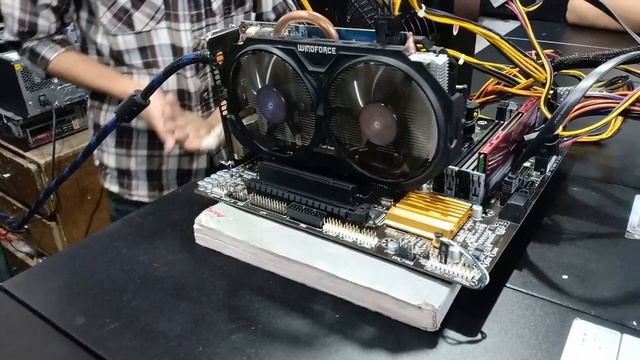 Buying GTX 750 TI Graphics Card || Budget Graphics Card. смотреть онлайн