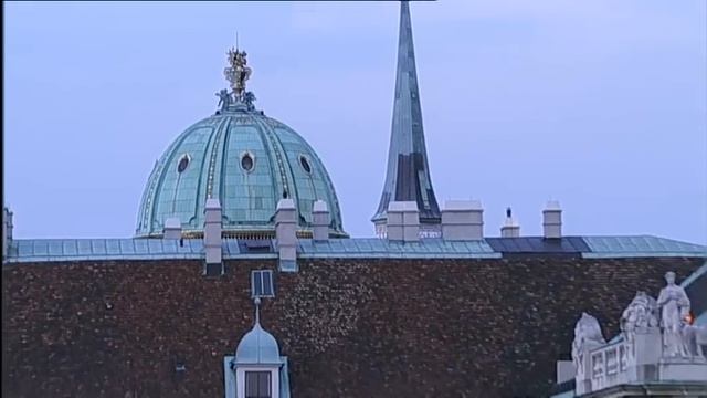 Johann Strauss - Wiener Blut, Waltz (Vienna Philharmonic Orchestra, Zubin Mehta) смотреть онлайн