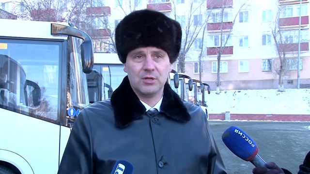 01122022 Губернатор Оренбуржья передал ключи от 10 ти новых автобусов главе Медногорска смотреть онлайн