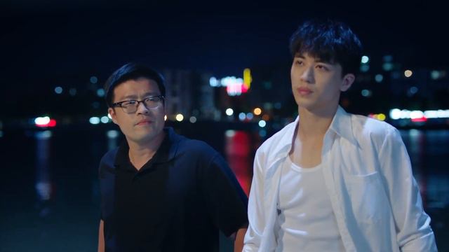 【BL】他来找男孩，却发现男孩和一个女孩在一起！ 😘同志/同性恋/耽美/男男/爱情/Chinese LGBT/BOYLOVE