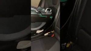 Maxi Cosi Coral 360 + maxi Cosi familyfix 360 pro in Skoda Octavia NX iV e- Tec