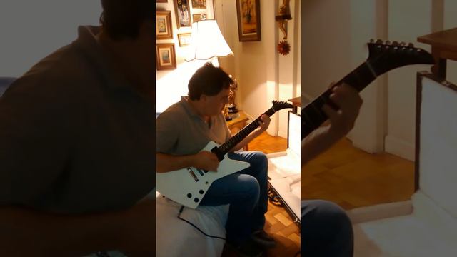 Gibson Explorer 1984 Reissue @ Marshall JCM 800 Lead Series смотреть онлайн