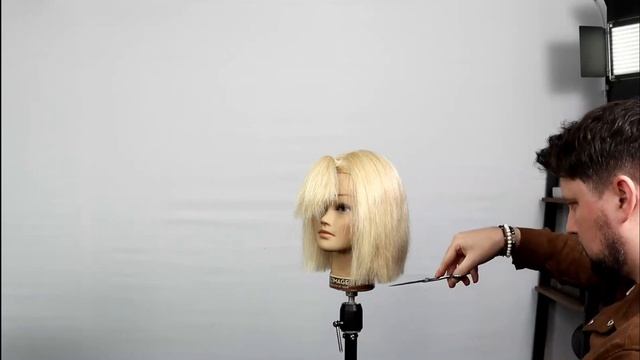 Hailey Bieber Bob Haircut hair trend 2023 Tutorial | Easy and Quick смотреть онлайн