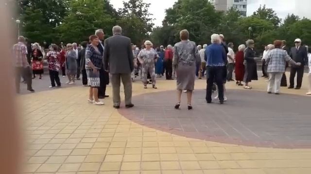 Танцуют все. Солигорск,Беларусь,Everybody is dancing. Soligorsk, Belarus,2019. смотреть онлайн