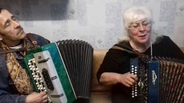 Очень красивая песня--У дороги вишню посажу-Галина Дудзенко и Валерий Ковальчук смотреть онлайн