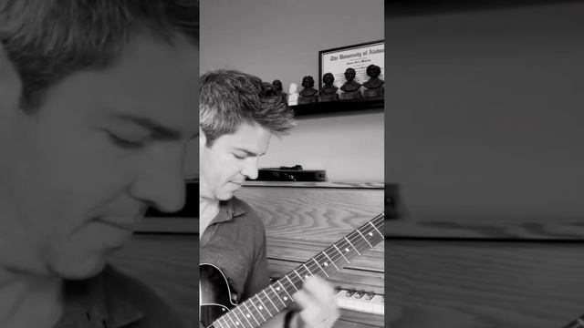 Master of Puppets: Humbucker vs Single Coil смотреть онлайн