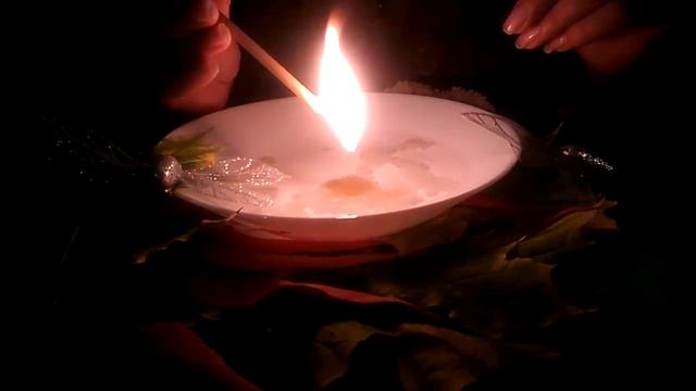 Отлив от неприятностей и гадание на воске. Оставим всё не нужное в прошлом смотреть онлайн