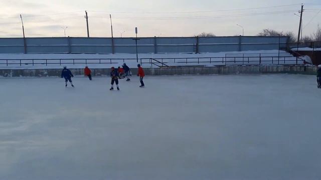 хоккей с мячом в Хромтау. часть 2. смотреть онлайн