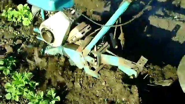 окучивание картофеля мотоблок Крот-м смотреть онлайн