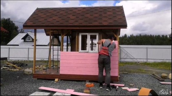 Как построить детский домик