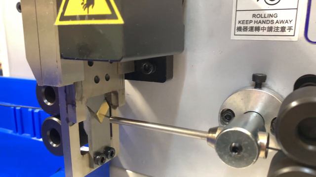 CNC Wire Cutter & Stripper смотреть онлайн