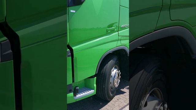 Kleyn Trucks - VOLVO FH 460 2017 572,352 km смотреть онлайн