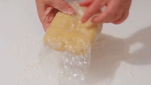 Это Божественно Вкусно Луковый Пирог Заливной Киш Лорен с Луком Пореем смотреть онлайн