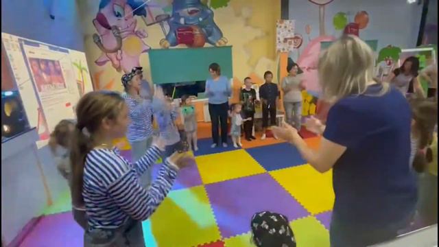 «Мама, малыш и… библиотека». 6 лет смотреть онлайн