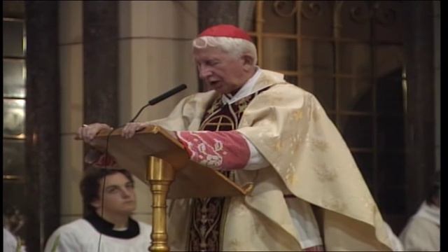 Cardinal Hume celebrates Mass for 70th anniversary of Opus Dei, 2 October 1998 смотреть онлайн