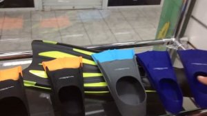 Как выбрать тренировочные ласты для бассейна