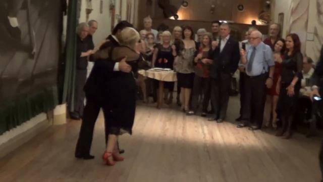 El Puchu y Blanquita "Milonga Sentimental" Canaro-Famá-Ramos (11-12-14) 3/4 смотреть онлайн