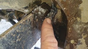 Востановить кронштейн заднего балка ауди80 б3