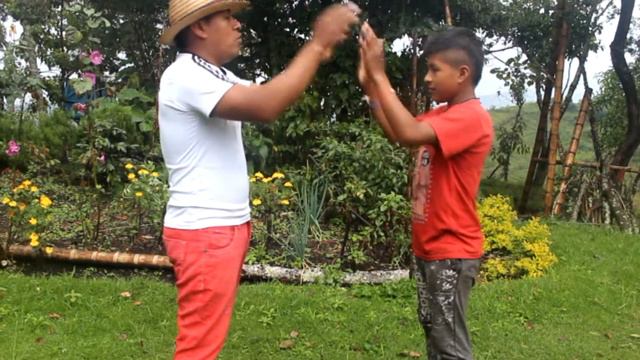 Ronda infantil Nuskwe (lluviecita) смотреть онлайн