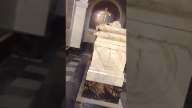 Sneaky with the dead. Calls for sneaky music смотреть онлайн