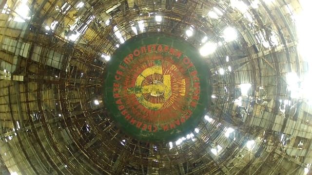 Buzludzha Bulgaria - Urban Exploration - Halls and tower - Паметник на Бузлуджа смотреть онлайн