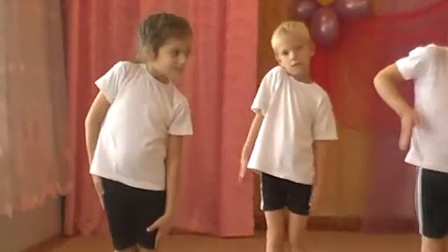 Спортивный кружок в детском саду. "Крепыш" смотреть онлайн