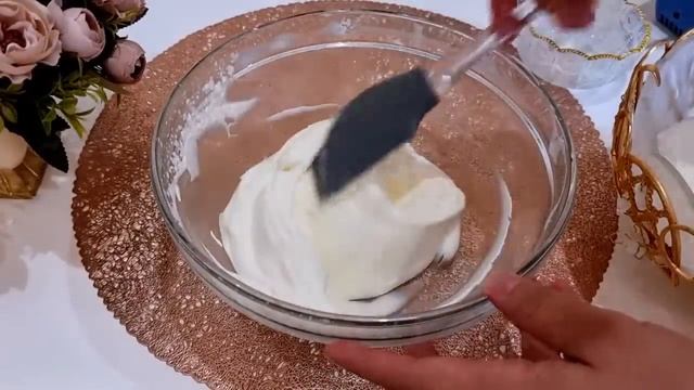 Торт "Королевский" Готовлю пока гости за столом. Название говорит само за себя.Торт на СКОВОРОДЕ! смотреть онлайн