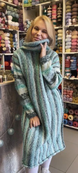 ОБЗОР ВЯЗАНОГО ПЛАТЬЯ С ВЫСОКИМ ВОРОТОМ