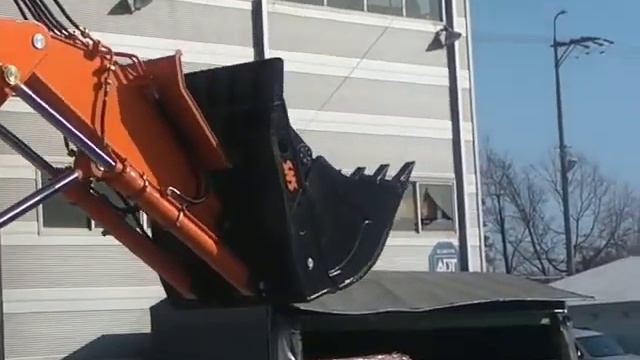 Shovel Front for Doosan S500 смотреть онлайн