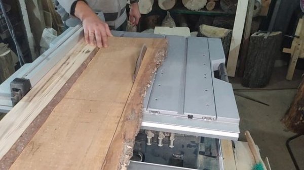 Два простых способа сделать обрезную доску из необрезной.