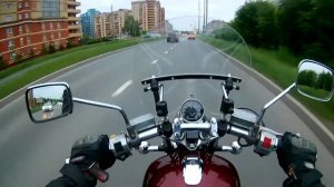 Suzuki Intruder VS400