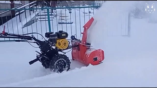 Мотокультиватор Champion BC 7713 + Приставка снегоуборочная ПСУМБ Forza смотреть онлайн