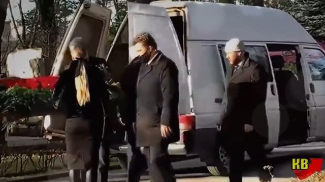 В Москве Объявлен Трёхдневный Траур. Он Умер Сегодня Утром смотреть онлайн