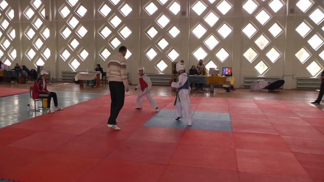 тхэквондо дан .Олег бой2 раунд3 Косий смотреть онлайн