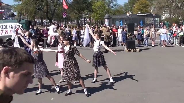 "Вальс расставания" 8 мая 2016 г. . Дворцовая площадь. смотреть онлайн