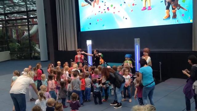 Парк развлечений «PLAYMOBIL Funpark» смотреть онлайн