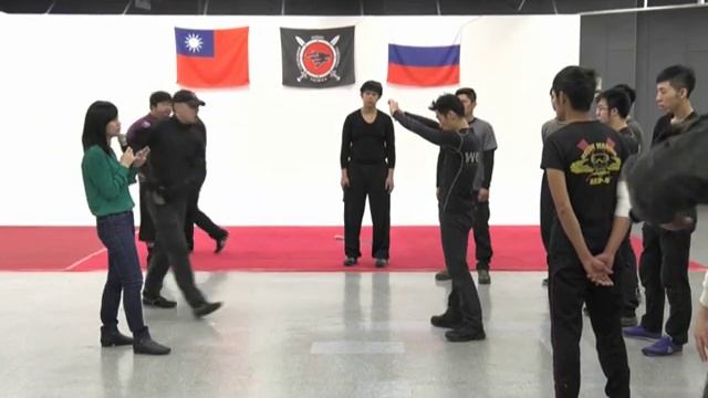 ТАКТИКА РАБОТЫ С ОРУЖИЕМ .Спецподготовка.Боевые искусства смотреть онлайн