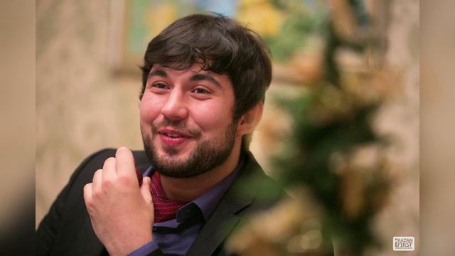 News Flash | На что сын Бари Алибасова тратит 670 тысяч рублей в месяц. смотреть онлайн