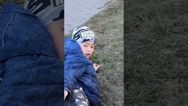 Начинающий Брейк-данс би-бой Дарик-105 смотреть онлайн